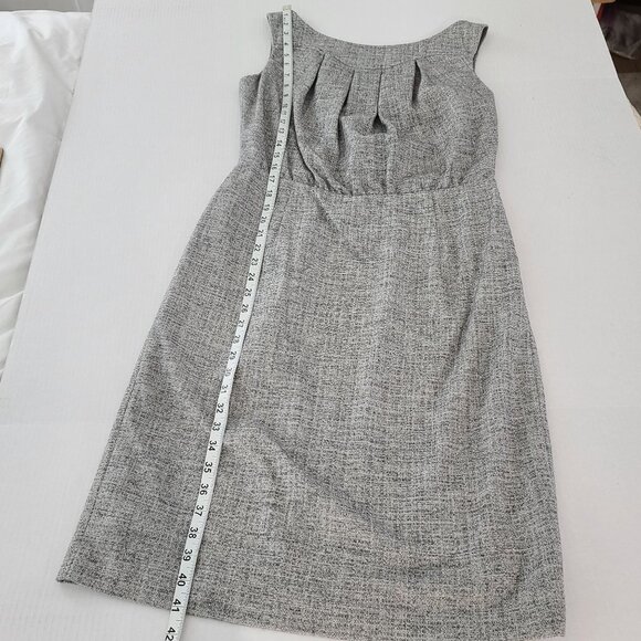 Escada New Wool Silk Blend Gray Tweed Sleeveless‎ Pleated Bodice Sheath Dress 38 - Picture 10 of 11
